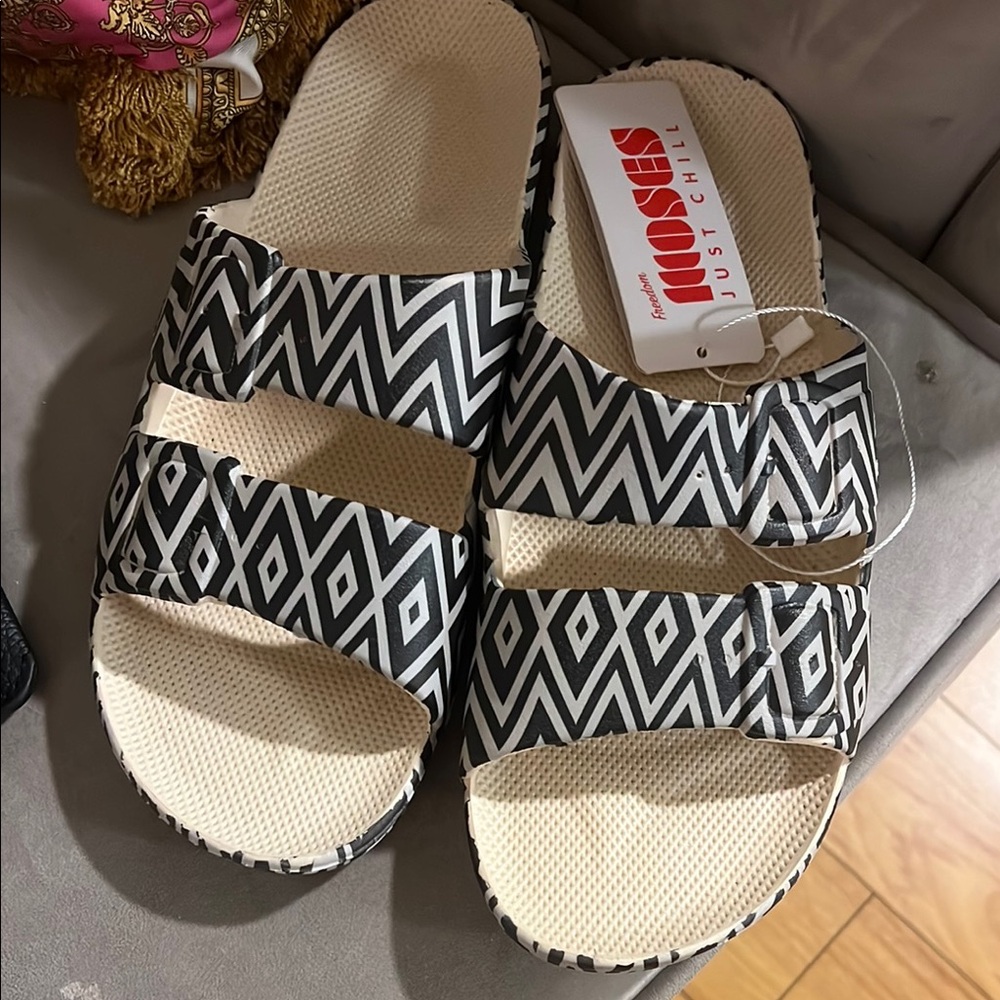 Black and White Patterned  Sandals